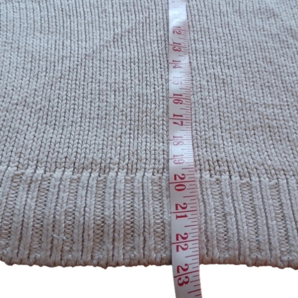 Pink Victorias Secret sweater. Size small. Oatmeal colored v neck cableknit type - Picture 10 of 12